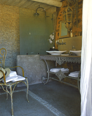 elementos de recuperación integrados en la decoración de los cuartos de baño, el pardalot, ofelia aparici